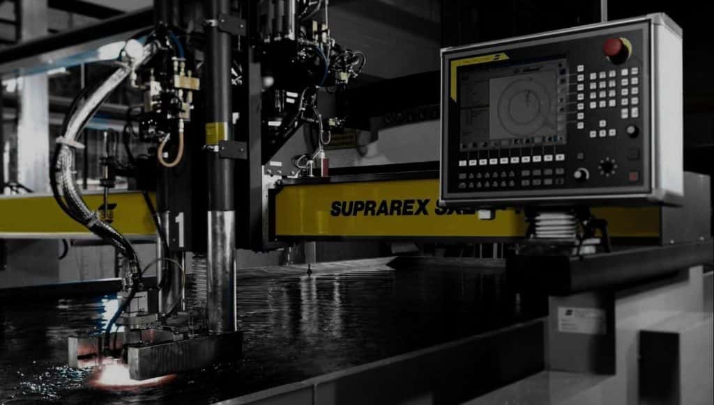 Torotech - kovovýroba, svařování, řezání laserem, pálení plasmou, ohýbání plechů, kovové konstrukce