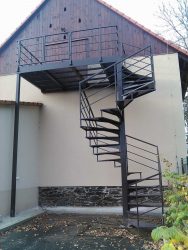 Svařované schodiště kovovýroba