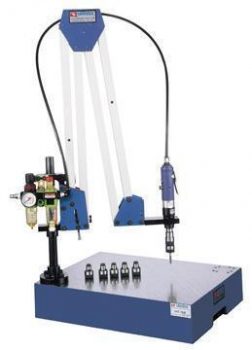 VAT-1612 Vzduchový závitořez s ramenem